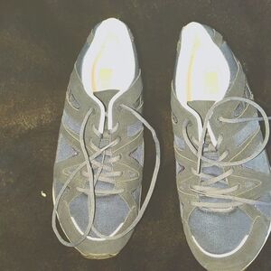 Drew Energy Shoes Size 12W. Dark Blue